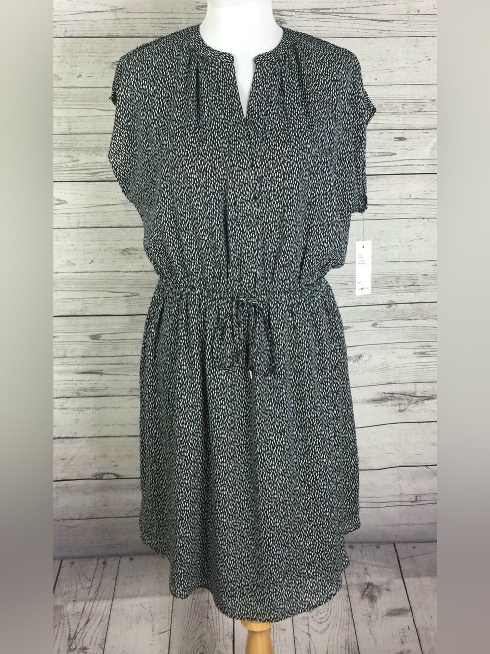 Apt. 9 Women's Black White Dolman Cap Sleeve Lined Blouson Dress 
Size L